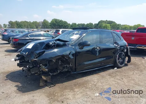 2014 Porsche Cayenne Gts z USA, uszkodzony, nr VIN WP1AD2A27ELA78039